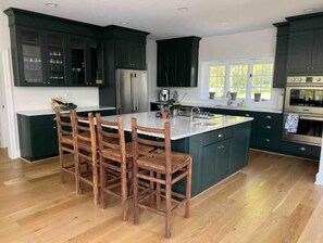 Private kitchen - Riverside Paradise in Litchfield (Litchfield)