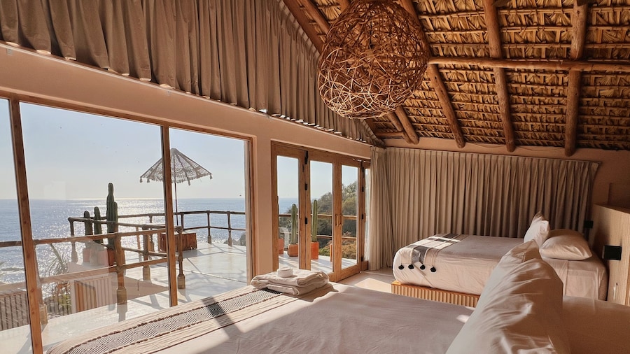 Xeno Hotel Boutique