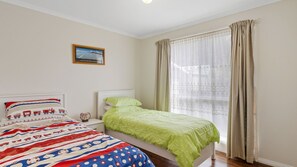 3 chambres, accĂšs Internet