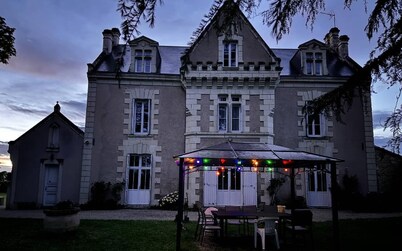 Friendly group accommodation for 15 people