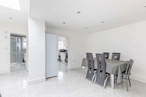 Basic-Haus | Speisen