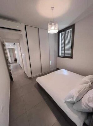 3 Schlafzimmer, Bügeleisen/Bügelbrett, Reisekinderbett, WLAN