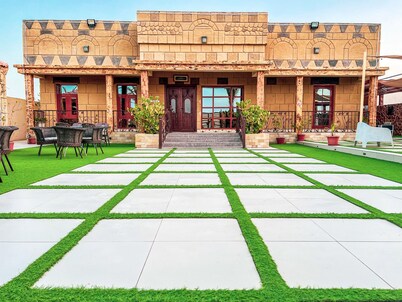 Al Zaeem Resort & Hotel -  3 bed-room House 