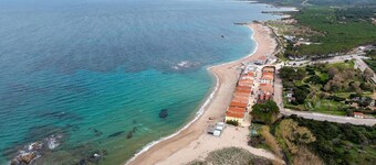 Apartment in Vignola Mare near Sandy Beach