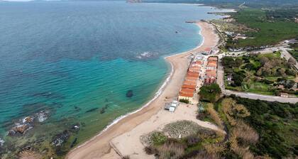 Apartment in Vignola Mare near Sandy Beach