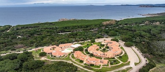 Apartment in Vignola Mare near Sandy Beach