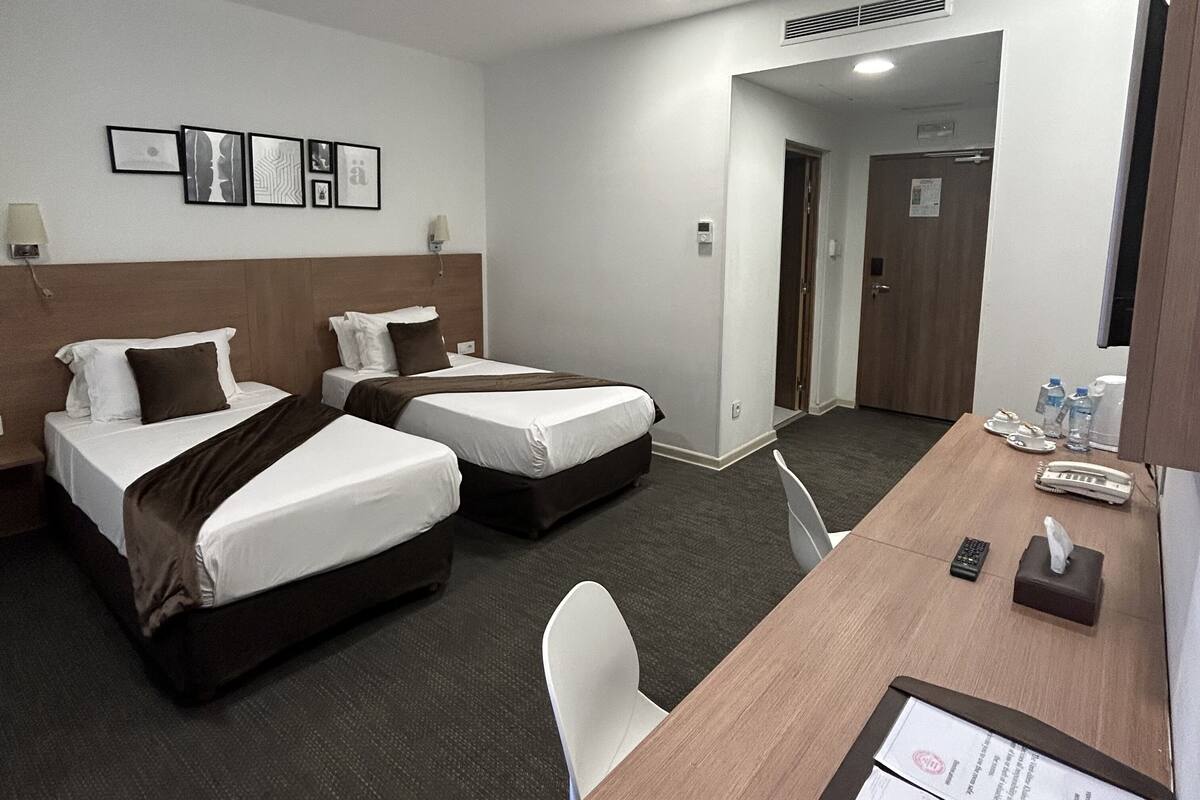 Junior Suite | 7 bedrooms, in-room safe, desk, laptop workspace
