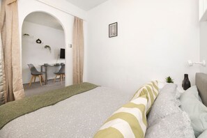 1 Schlafzimmer, Schreibtisch, WLAN