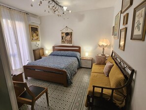 4 camere