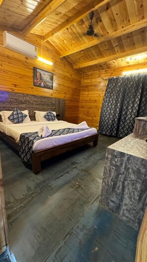 Romantic Cottage | Individually furnished, iron/ironing board, free WiFi - OZIBA BEACH RESORT (Arambol)
