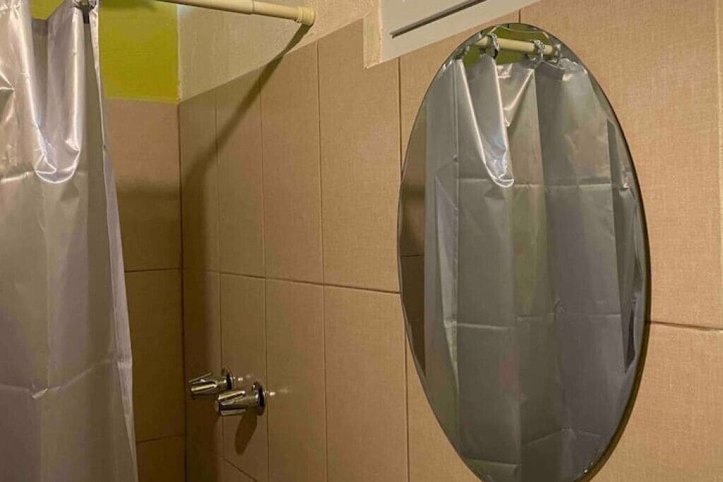 Shower, towels, soap, toilet paper