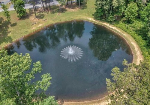 Asheboro 2BR • Mins to NC Zoo • Pet & Family Stay