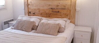 Très Beau p2 Cabine au cap d Agde Richelieu 5 mn de la Plage Animaux Acceptes