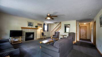 TV, fireplace, ping pong