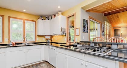 Cozy Cottage - Huntsville A great Family Cottage