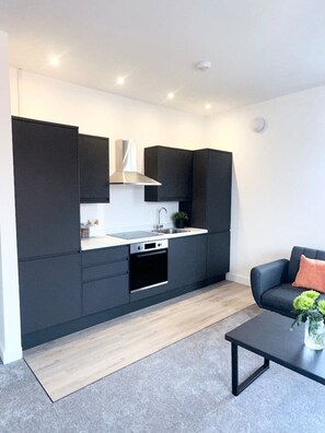 Interior - Apt 2, 15 West Street (Hereford)