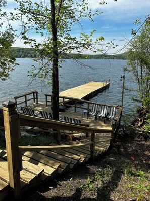 Property grounds - Sleeps 16! Lake, Dock, Hot Tub, Deck, Fire Pit, Grill (Brookfield)