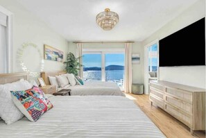 3 bedrooms, desk, iron/ironing board, travel crib