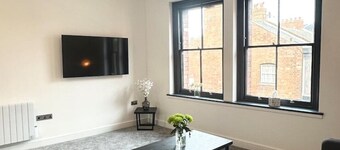 Apt 1, 15 West Street