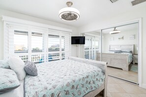 2 Schlafzimmer, Schreibtisch, Bügeleisen/Bügelbrett, kostenloses WLAN