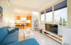 Living area - 8 minutes walk to a sandy beach on the Mediterranean sea.  (Sicilia)