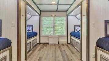 3 chambres, bureau, Wi-Fi, draps fournis