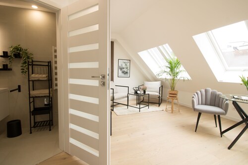 Stylish & Modern Apartment