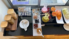 Free daily buffet breakfast