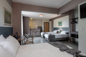 Master Suite | Individually furnished, desk, free WiFi, bed sheets