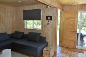 Living area - Beautiful Chilean Patagonia cabin. (Chaitén Province)