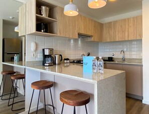 Apartment (905A) | Private kitchen | Fridge, microwave, oven, electric kettle