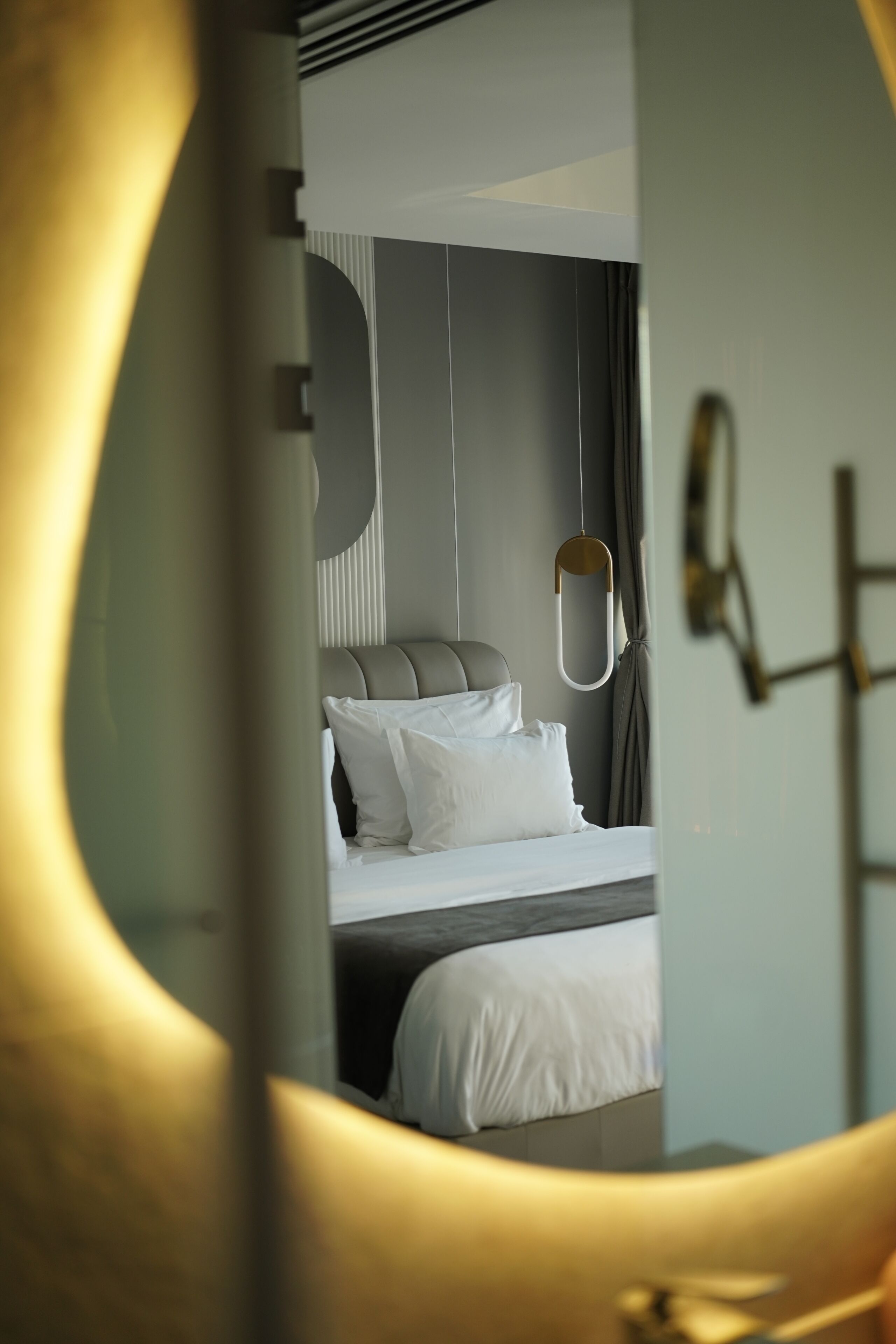 1 chambre, minibar, coffres-forts dans les chambres, bureau