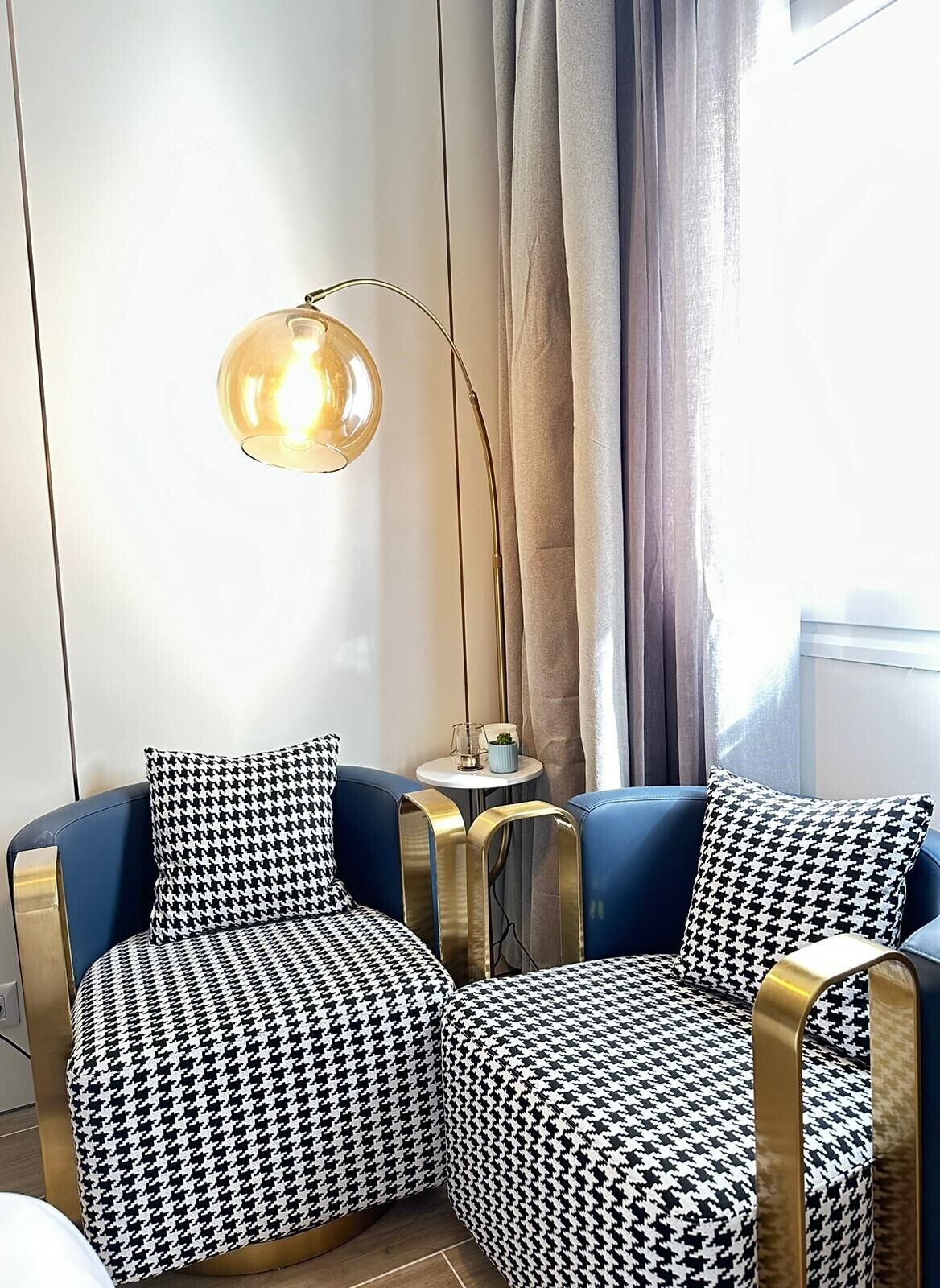 高级房, 2 张大床 | 1 多间卧室、迷你吧、客房内保险箱、办公桌