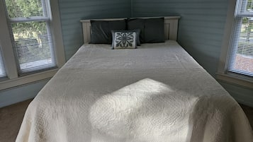 5 Schlafzimmer, Bügeleisen/Bügelbrett, WLAN, Bettwäsche