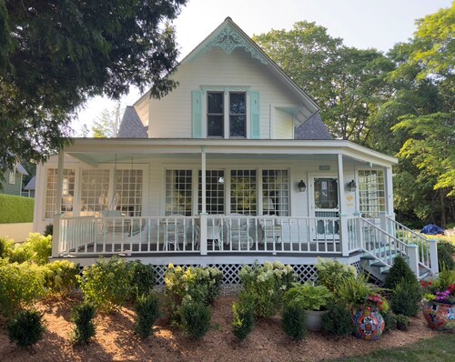 Historic Cottage on Mackinac Island