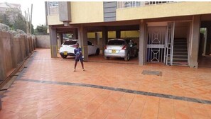 Property grounds - Eco Serene Cozy Haven for a Dream Stay!
(Ruiru)