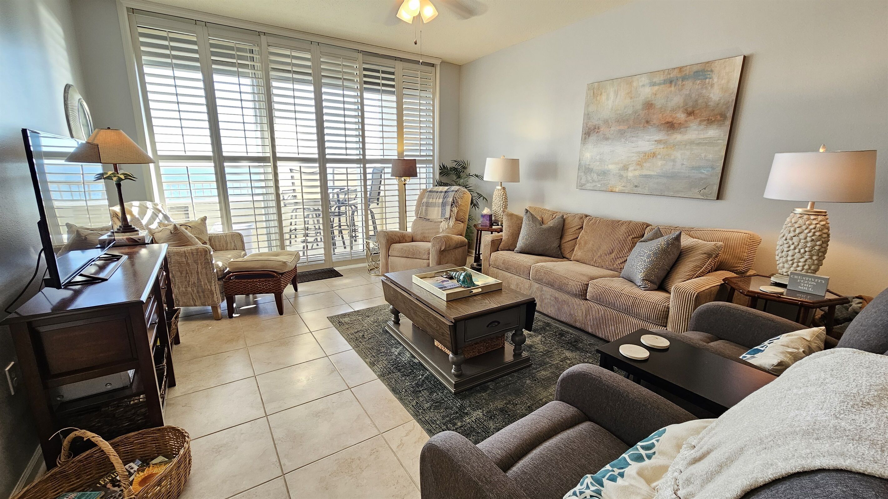 Smart TV, DVD player, table football, ping pong