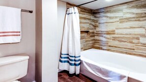 Lägenhet - flera sängar (Windward 408W Edgewater) | Badrum
