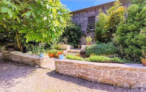 Ancienne forge, aire de loisirs avec piscine