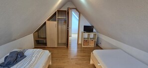 2 quartos, Wi-Fi de cortesia, roupa de cama