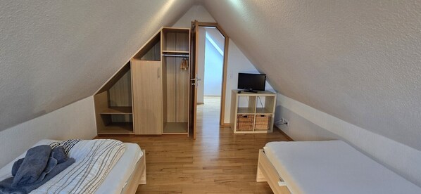 2 bedrooms, free WiFi, bed sheets