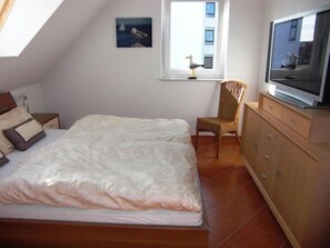 2 bedrooms, free WiFi, bed sheets