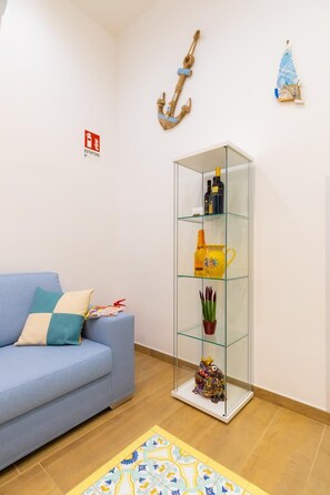 Living area - The Wonders of Naples: POMPEI (Napoli)