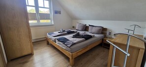 2 habitaciones, wifi gratis y ropa de cama 