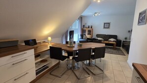 Interior - Strandkrabbe: Your vacation by the sea! (Borkum)