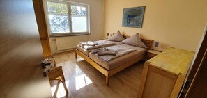 2 Schlafzimmer, kostenloses WLAN, Bettwäsche