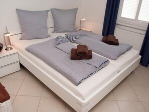 2 bedrooms, free WiFi, bed sheets