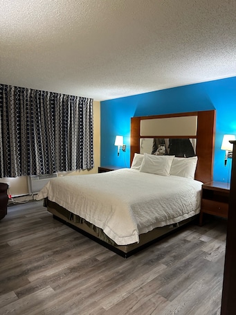 Standard Single Room | Desk, laptop workspace, free WiFi