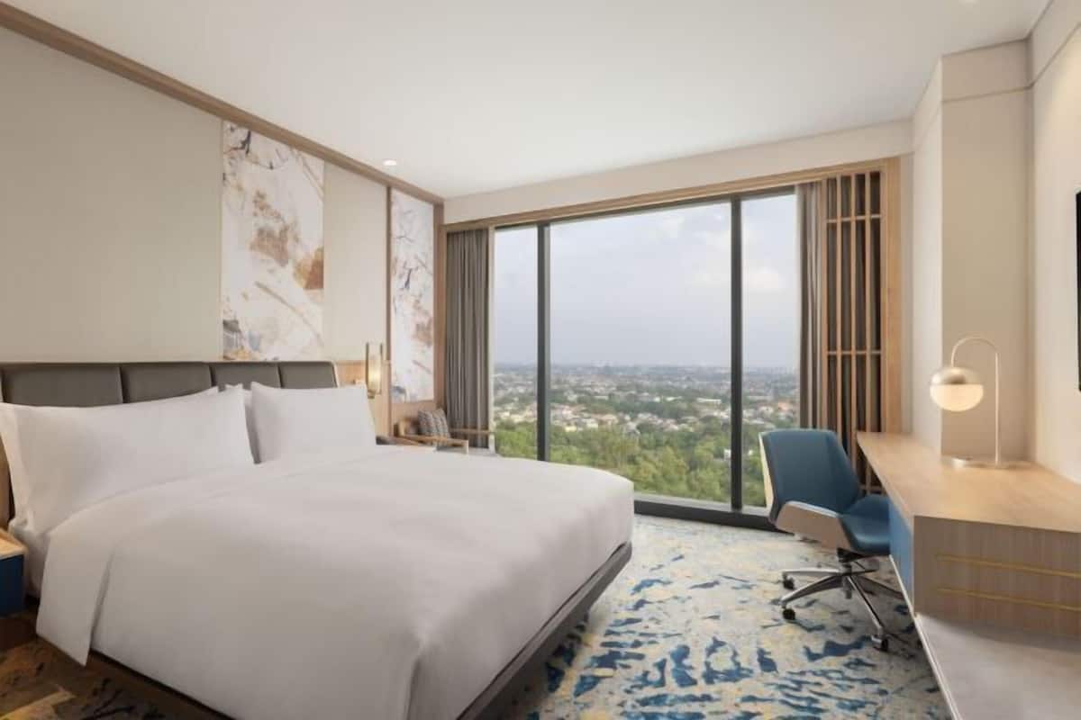 1 bedroom, premium bedding, Select Comfort beds, minibar