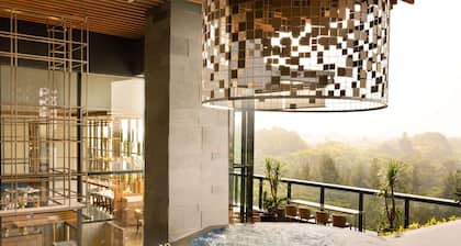 DoubleTree by Hilton Jakarta Bintaro Jaya